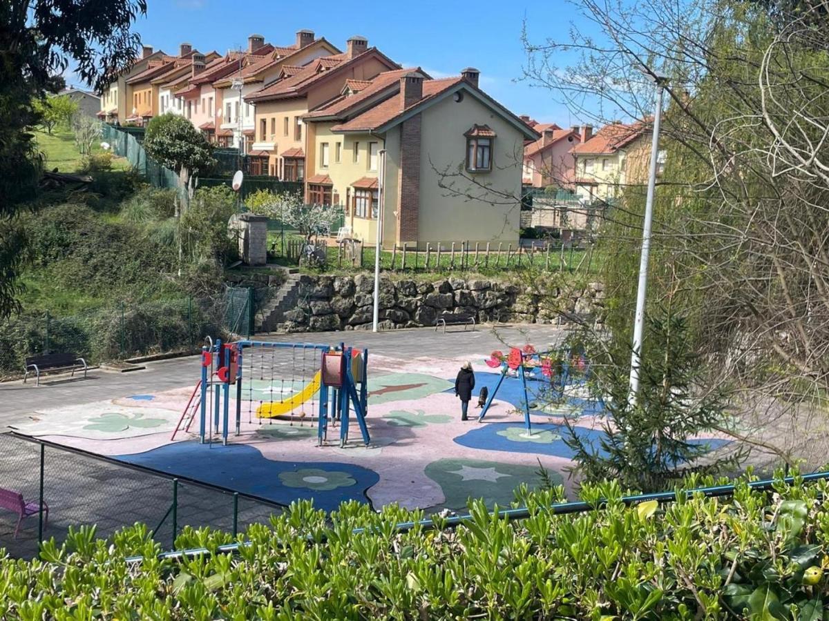 Piscina Comunitaria Y Parking En Mogro Lägenhet Exteriör bild