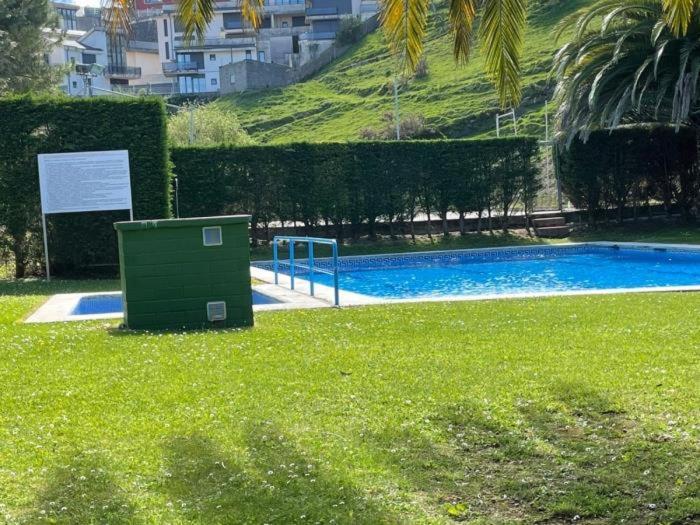 Piscina Comunitaria Y Parking En Mogro Lägenhet Exteriör bild